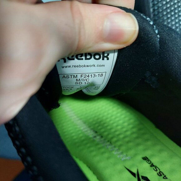 Reebok Mens Weight lifting shoes Knit Sneakers Size 6 Black - Picture 8 of 9